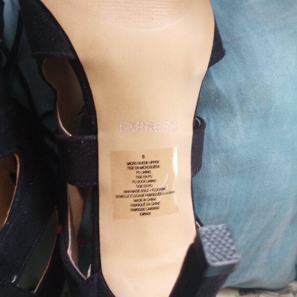 Express micro suede shoes, black size 8 heels! New unboxed! - Picture 5 of 7